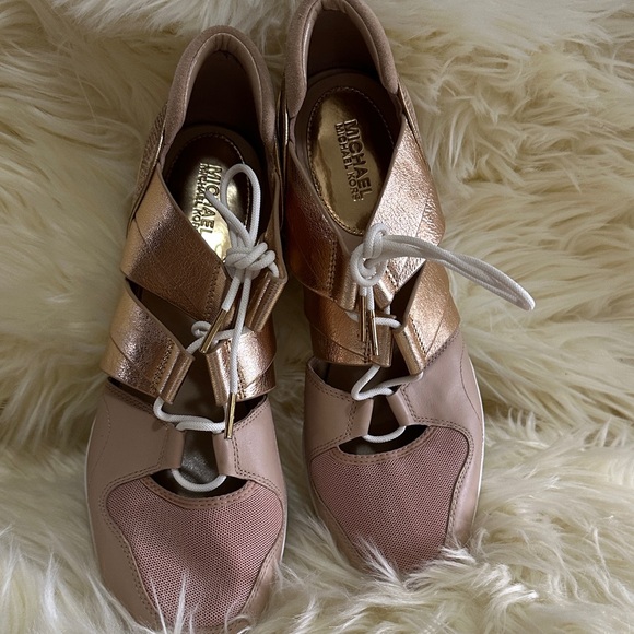 Michael Kors Women's Beckett Wedge Trainer Sneakers - Picture 1 of 6